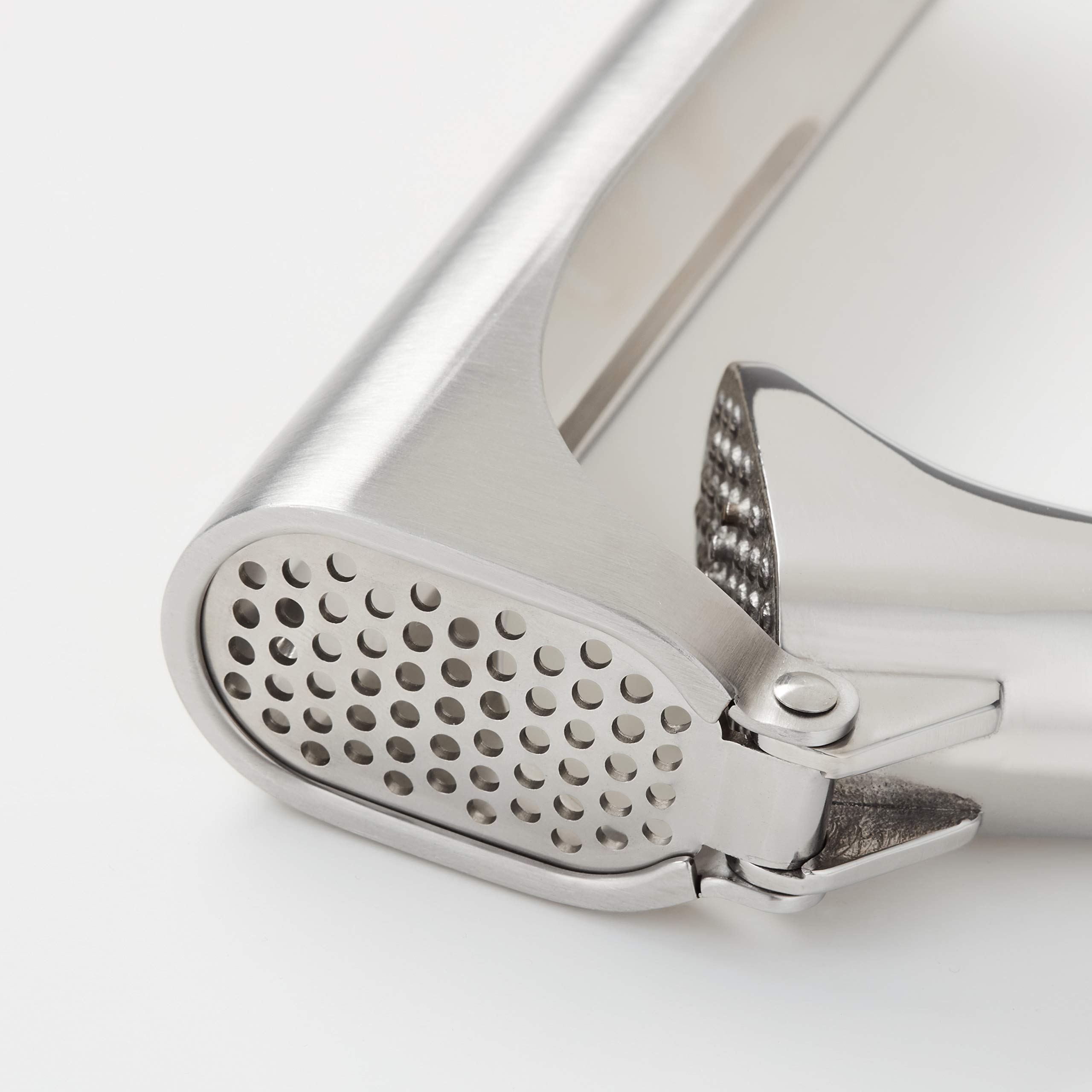 r-sle-presse-ail-pro-inox-18-10-18-cm-avec-tamis image 3