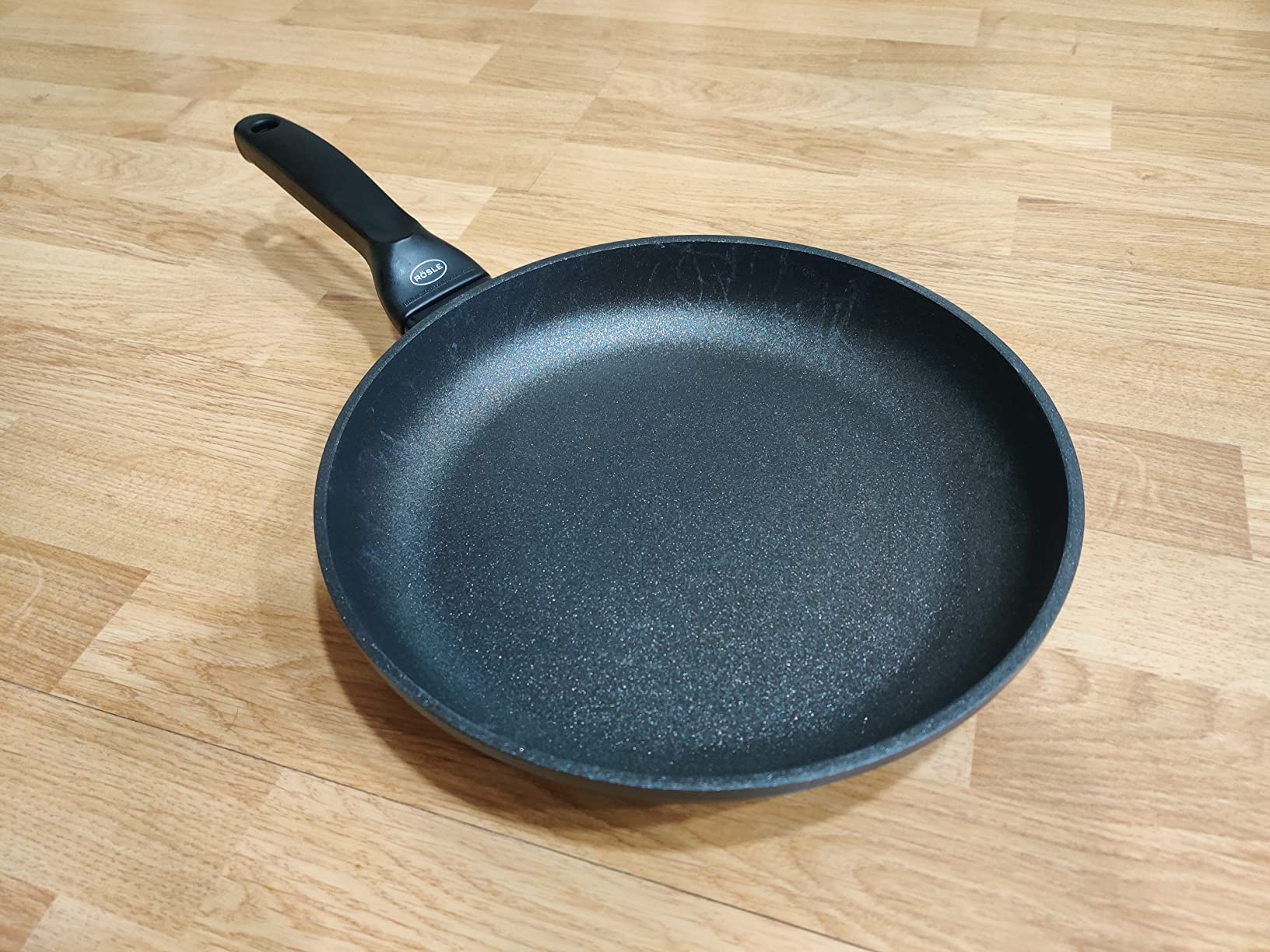 Bonne poêle du quotidien