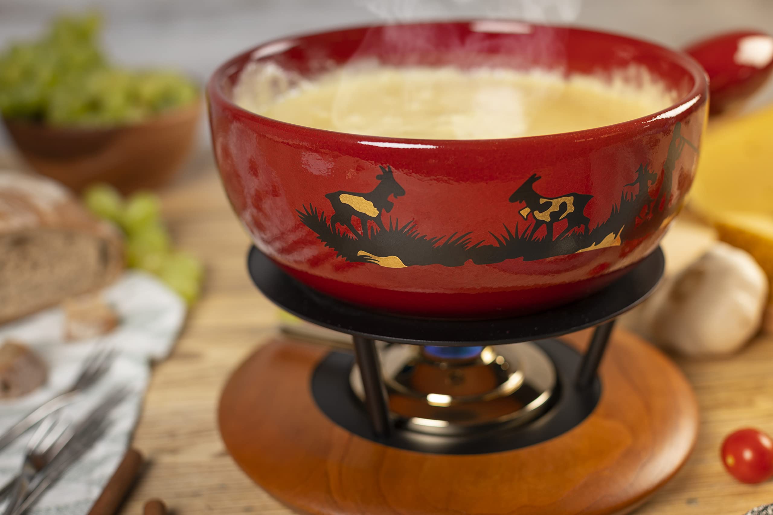 kuhn-rikon-caquelon-fondue-fromage-joueur-de-cor-des-alpes-22-cm-rouge-1-6-l image 3