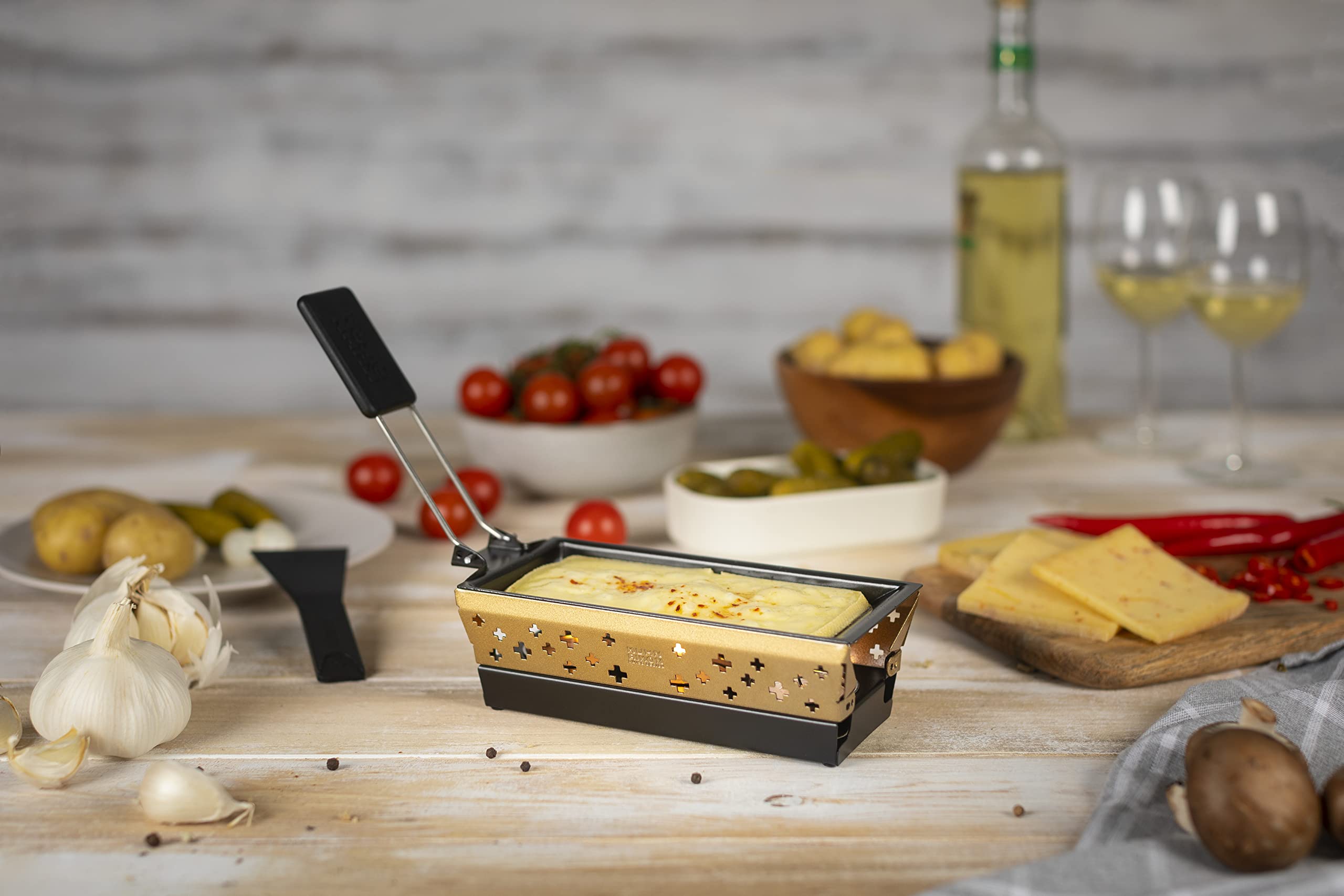 kuhn-rikon-mini-set-raclette-individuel-croix-suisse-dor-e-bougies image 2