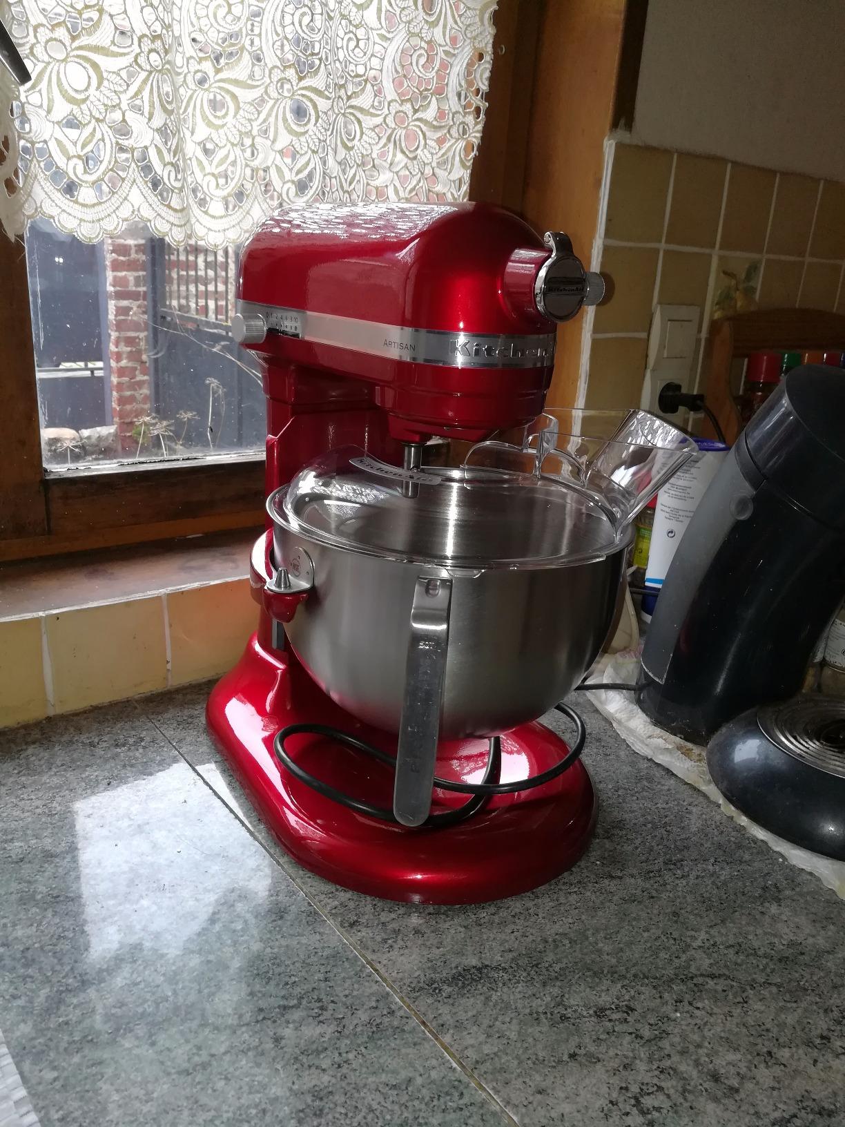 Très bon robot