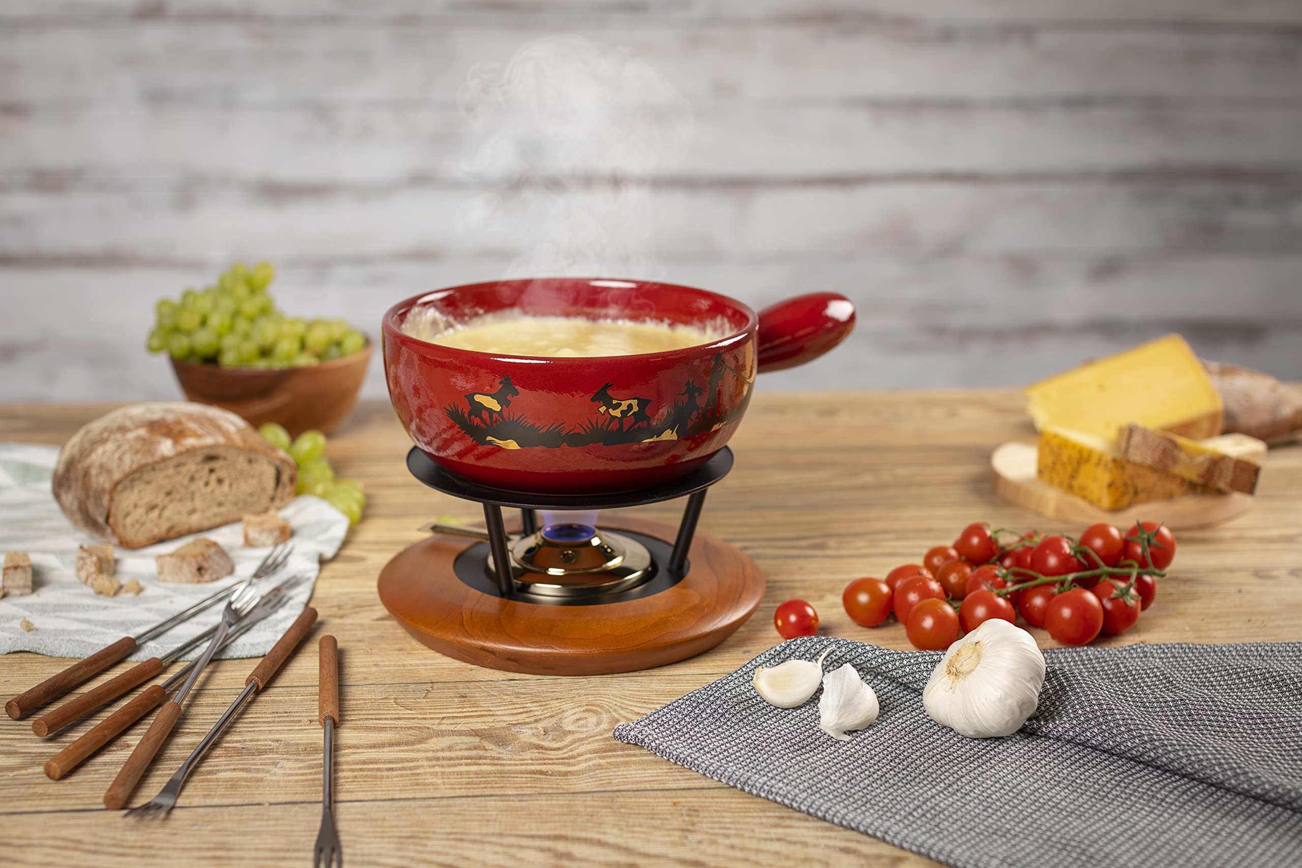 kuhn-rikon-caquelon-fondue-fromage-joueur-de-cor-des-alpes-22-cm-rouge-1-6-l image 2