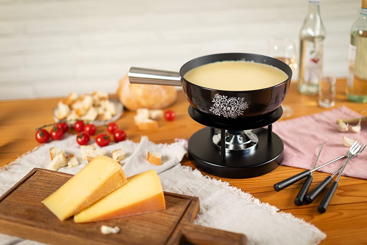 kuhn-rikon-alpine-love-caquelon-fondue-au-fromage-induction-22-cm-aluminium image 4