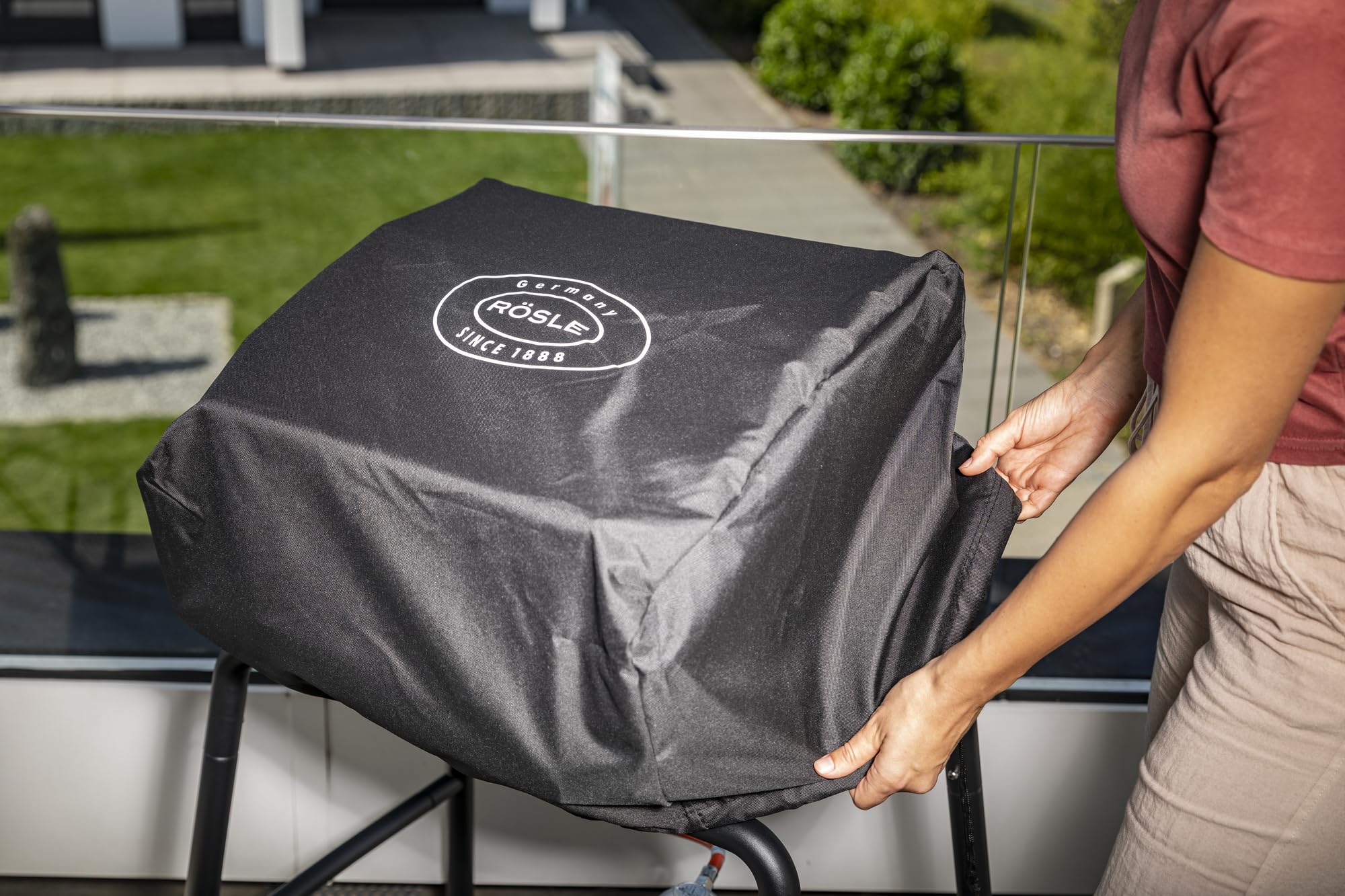 r-sle-videro-e2-p-g2-p-housse-bbq-portable-polyester-pu image 2