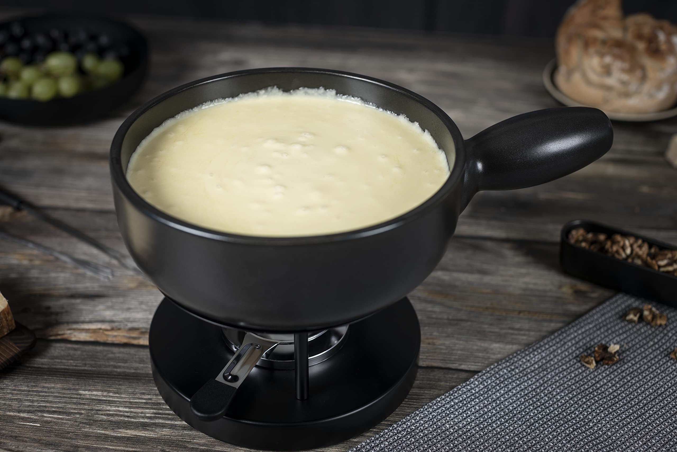 kuhn-rikon-classic-caquelon-fondue-induction-noir-23-cm-2-l-c-ramique image 5