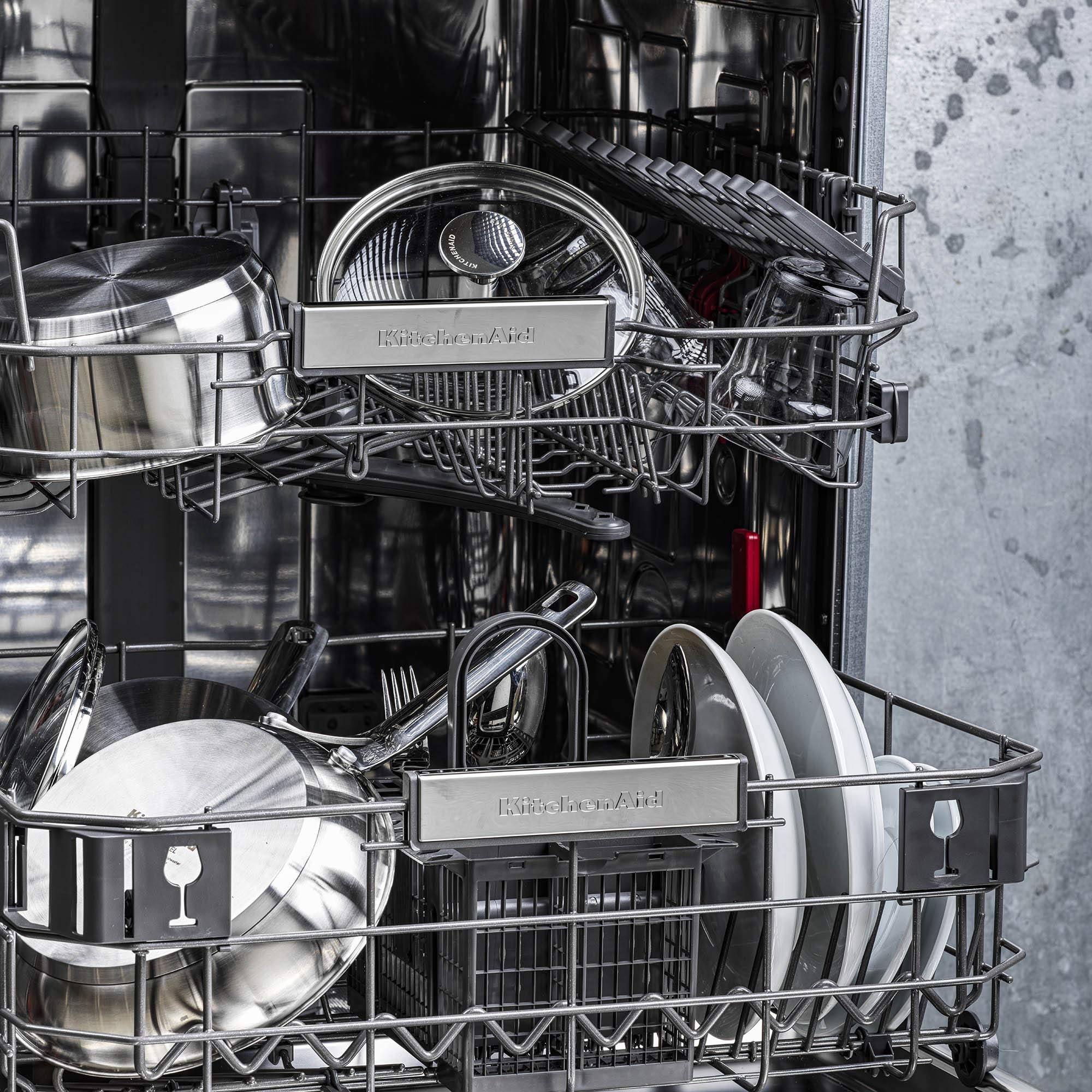 kitchenaid-sauteuse-antiadh-sive-3-couches-28-cm-4-3-l-inox image 7