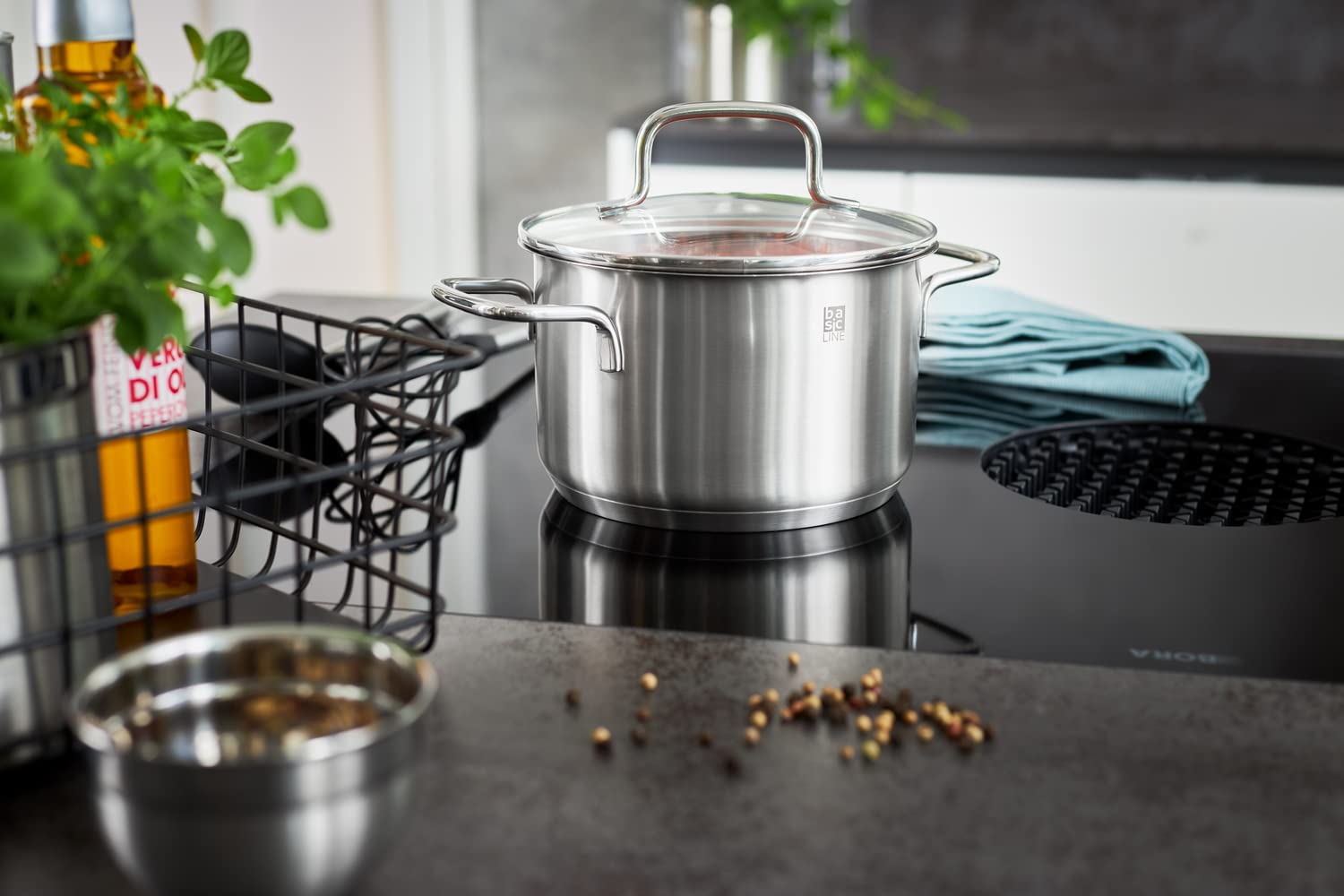 r-sle-basic-line-lot-4-casseroles-inox-avec-couvercle-verre image 8