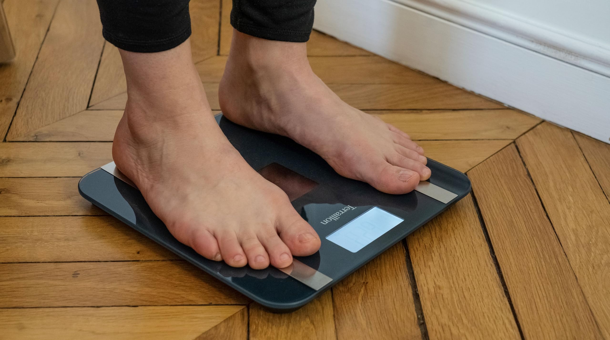 terraillon-sun-power-fit-balance-solaire-imp-dancem-tre-180-kg image 3